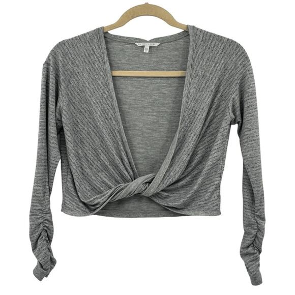 Victoria's Secret Gray Purple Striped Ruched Sleeves Twist Front Crop Top Small - Picture 1 of 10